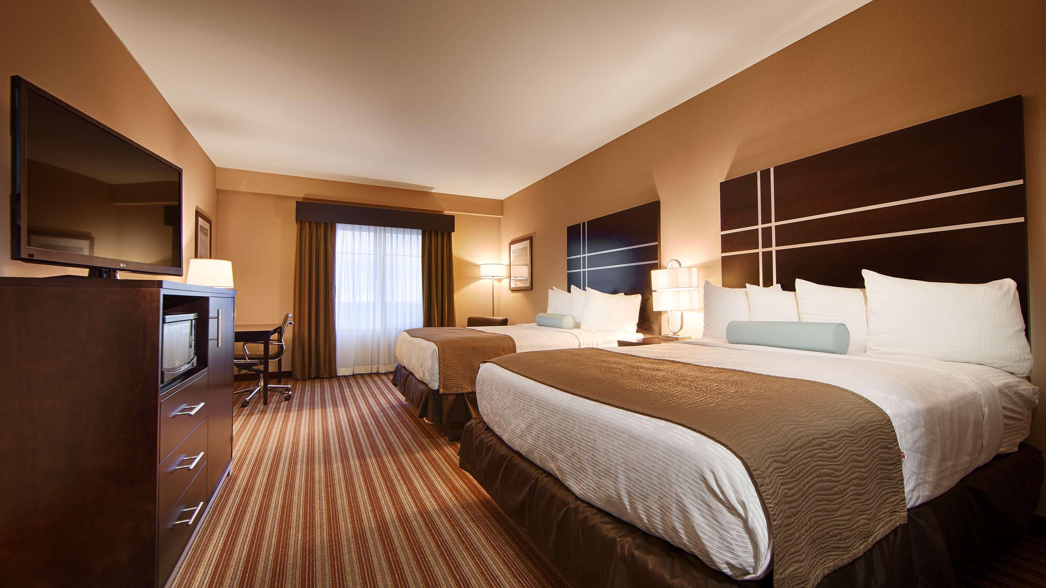 Best Western Plus North Odessa Inn & Suites Ngoại thất bức ảnh