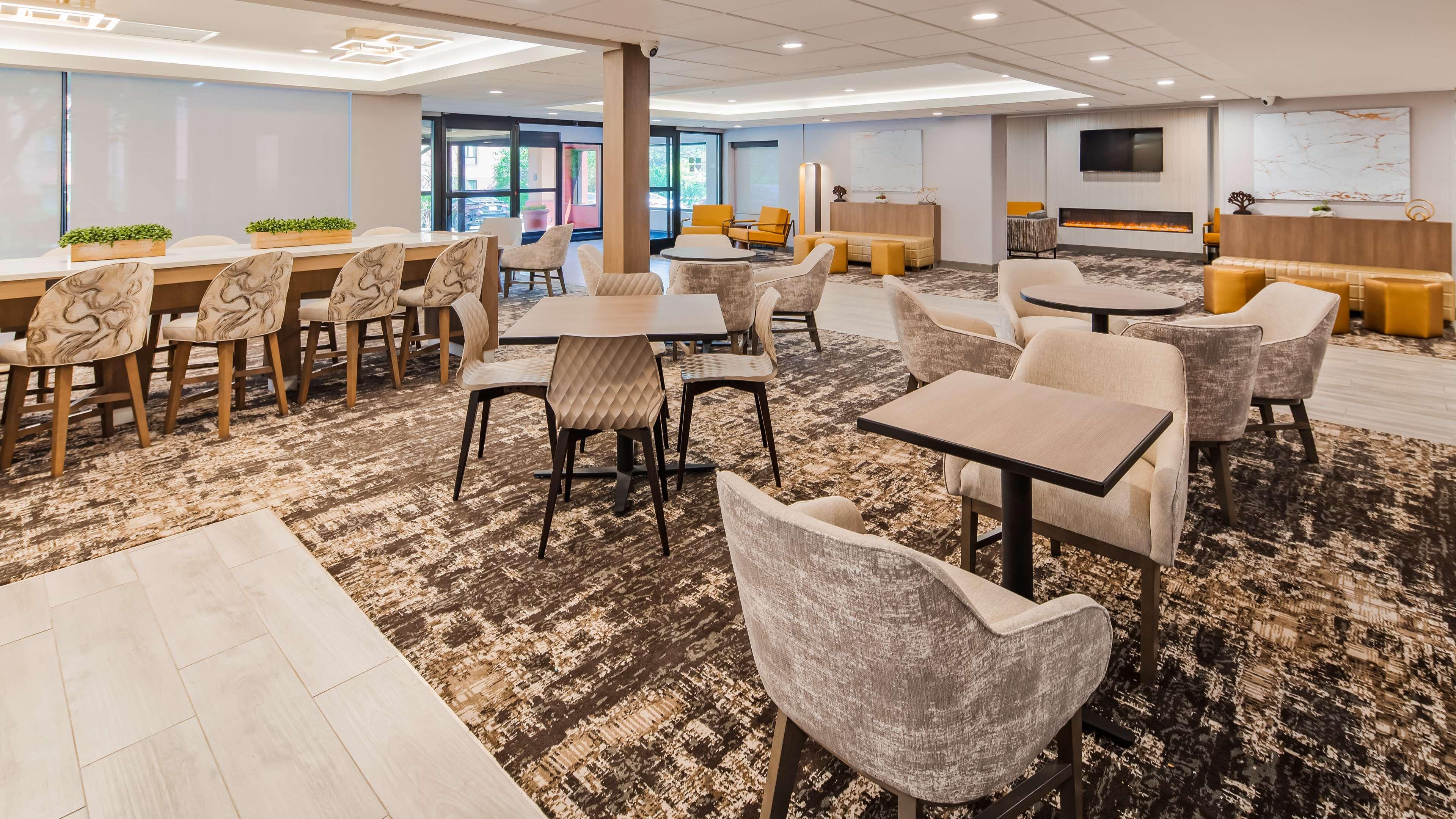 Best Western Plus North Odessa Inn & Suites Ngoại thất bức ảnh